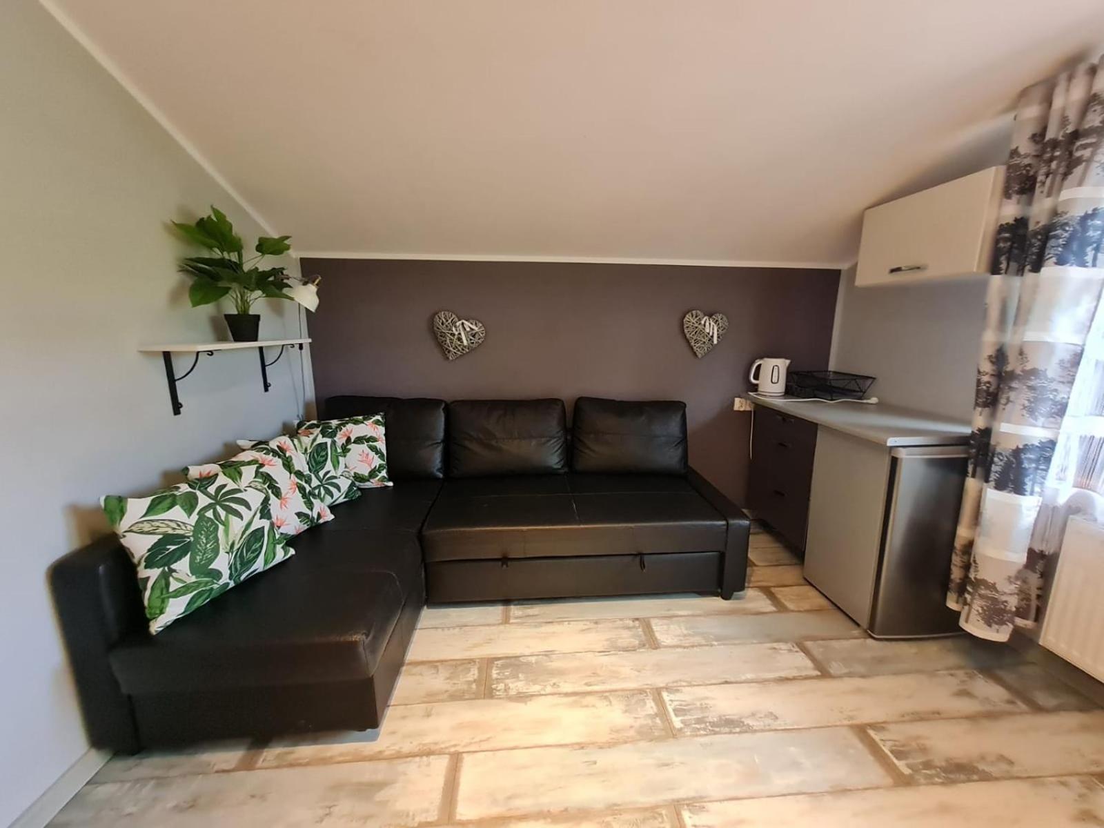 Koliba Nad Bialka Czarna Gora Bed & Breakfast Exterior photo