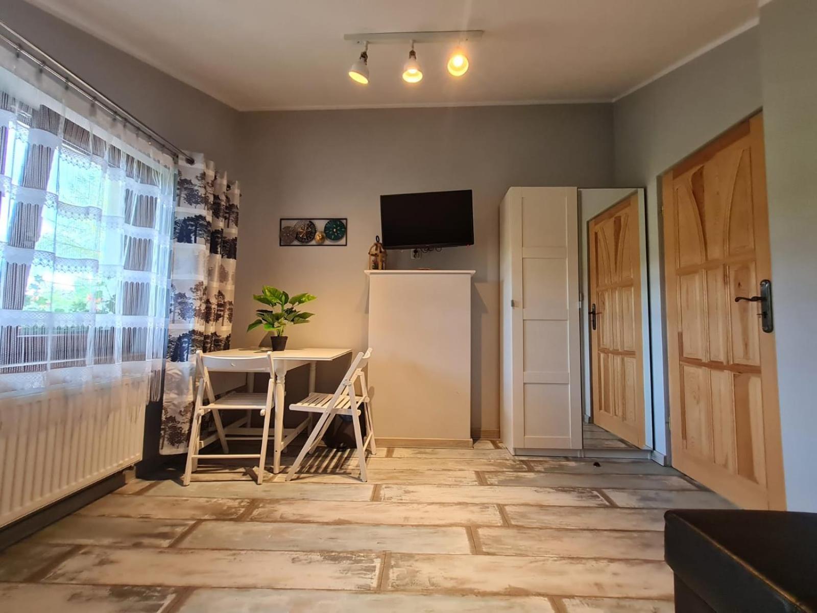 Koliba Nad Bialka Czarna Gora Bed & Breakfast Exterior photo